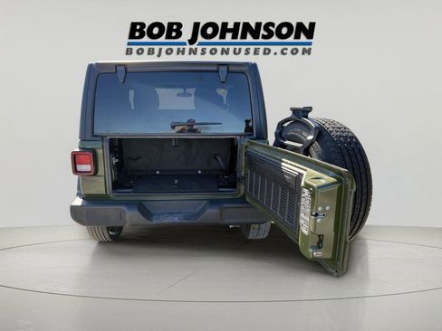 Used 2021 Jeep Wrangler Sport AWD/4WD image 4