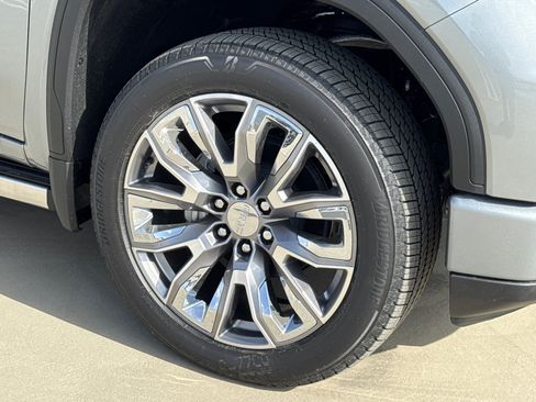 Used 2026 GMC Sierra 1500 Denali AWD/4WD image 6