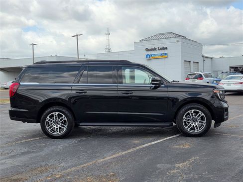 Used 2025 Ford Expedition Max Active AWD/4WD image 4