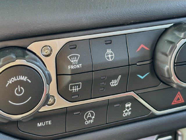 New 2027 Jeep Wrangler Unlimited Sahara AWD/4WD image 21
