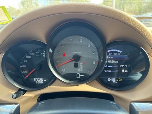 Used 2014 Porsche Cayman S image 39