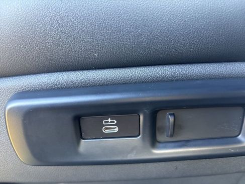 Used 2023 BMW X5 xDrive40i image 32