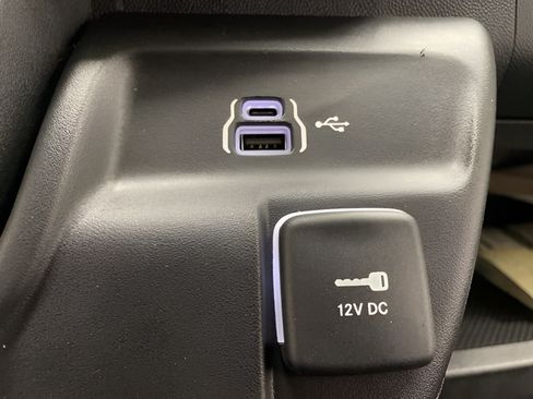 New 2025 RAM ProMaster 3500 w/ Convenience Group FWD image 20