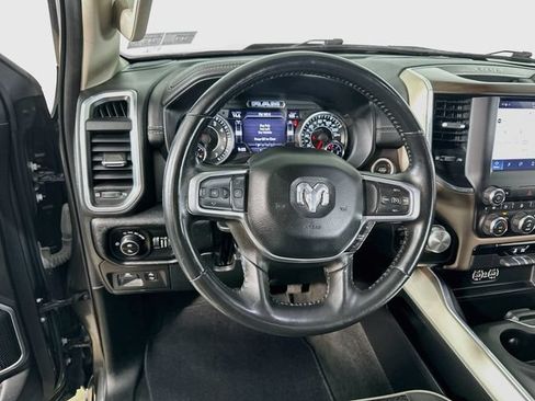 Used 2022 RAM 1500 Laramie AWD/4WD image 27