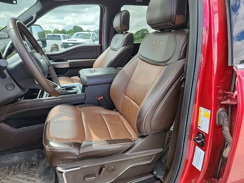 Used 2024 Ford F250 King Ranch w/ Chrome Package AWD/4WD image 42