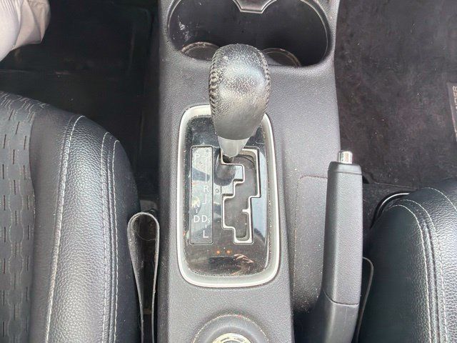 Used 2015 Mitsubishi Outlander SE AWD/4WD image 13