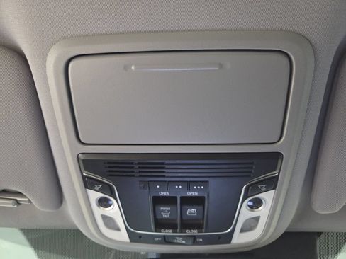 Used 2020 Honda Ridgeline RTL image 14