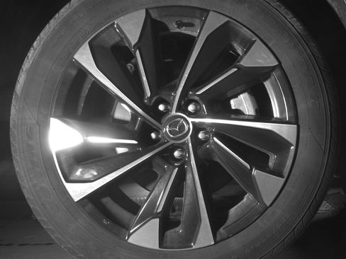 Used 2025 MAZDA CX-50 2.5 Hybrid w/ Premium Plus Pkg image 13