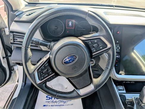 Used 2023 Subaru Outback Premium AWD/4WD image 10