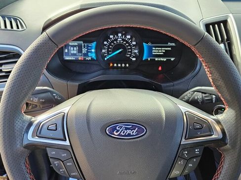 Used 2024 Ford Edge ST-Line AWD/4WD image 21