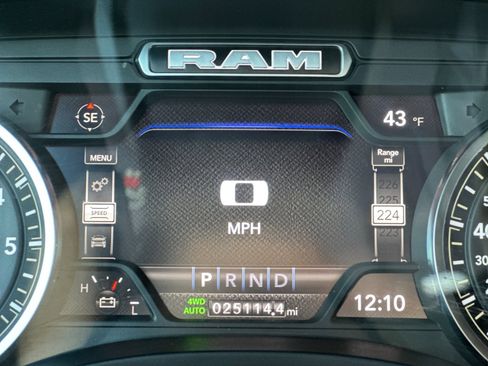 Used 2022 RAM 1500 Big Horn image 26