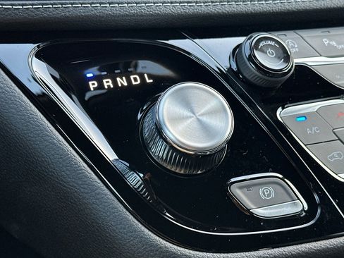 New 2026 Chrysler Pacifica Select image 19