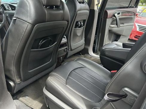 Used 2015 Buick Enclave Premium FWD image 22