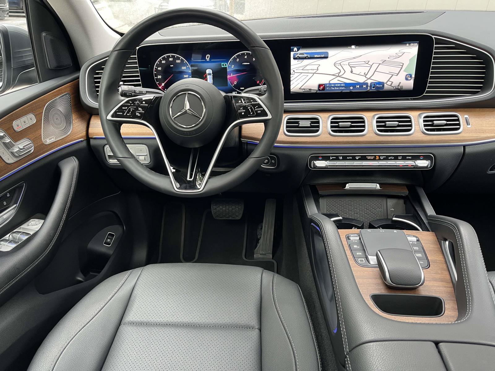 Certified 2025 Mercedes-Benz GLE 350 4MATIC image 40