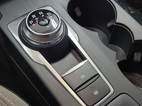 Certified 2022 Ford Escape S image 30