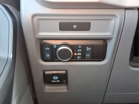 Used 2023 Ford F150 XL image 18