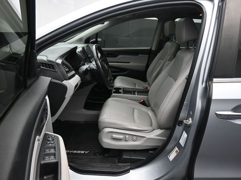 Used 2020 Honda Odyssey EX-L image 11