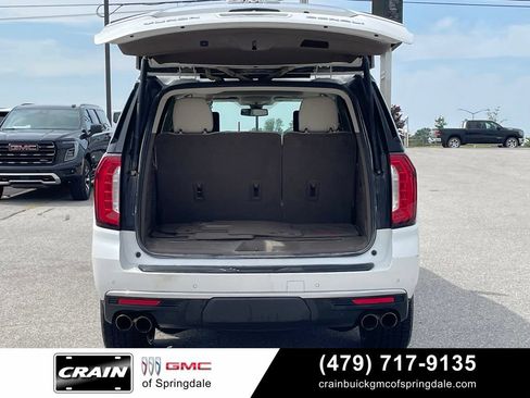 Used 2021 GMC Yukon Denali AWD/4WD image 7