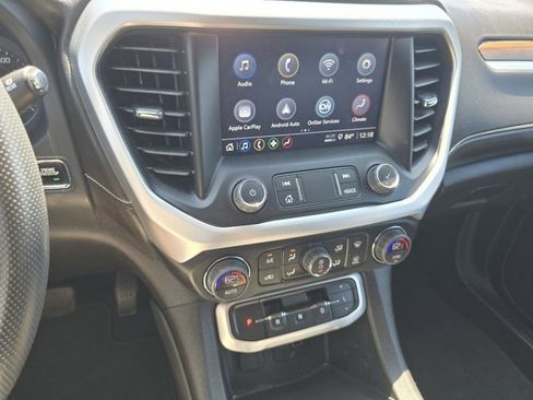 Used 2023 GMC Acadia SLE w/ Driver Convenience Package FWD image 22
