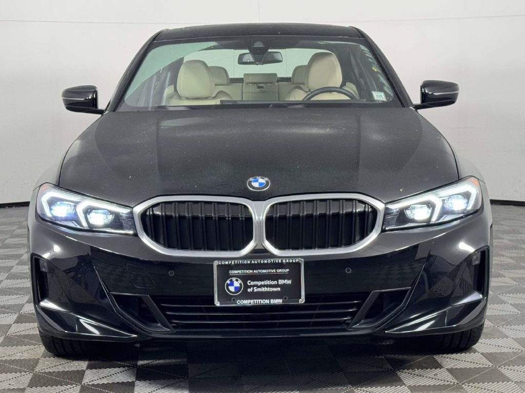 Used 2023 BMW 330i xDrive Sedan w/ Driving Assistance Package AWD/4WD image 6