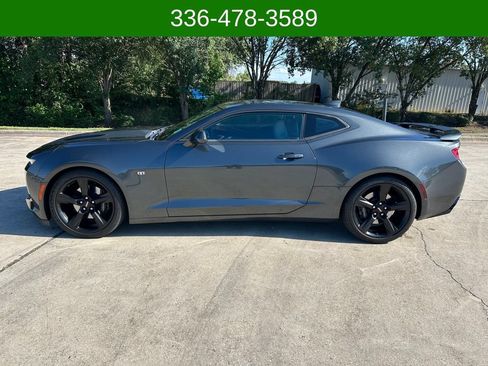 Used 2018 Chevrolet Camaro SS RWD image 2