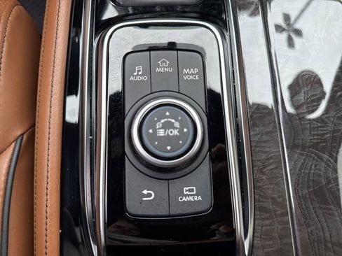 Used 2023 INFINITI QX80 Sensory w/ Cargo Package image 29