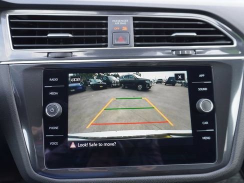 Used 2024 Volkswagen Tiguan Wolfsburg Edition image 14