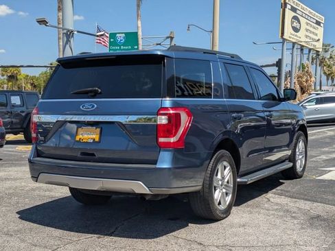 Used 2020 Ford Expedition XLT w/ Equipment Group 202A RWD image 5