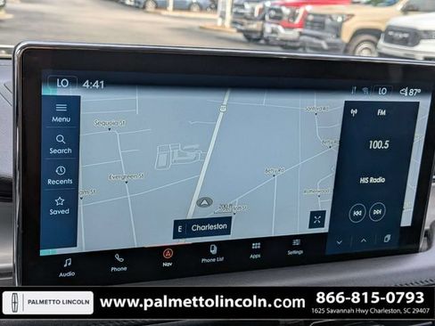 Used 2022 Lincoln Nautilus FWD w/ Premium Package image 23