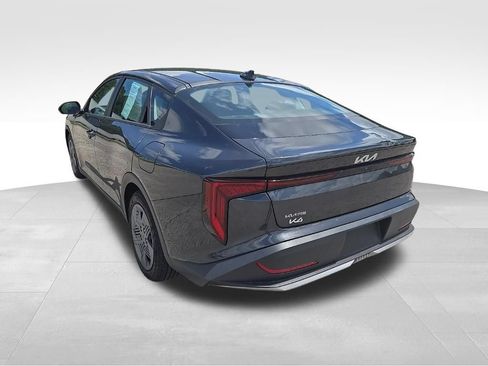 Used 2025 Kia K4 FWD image 11