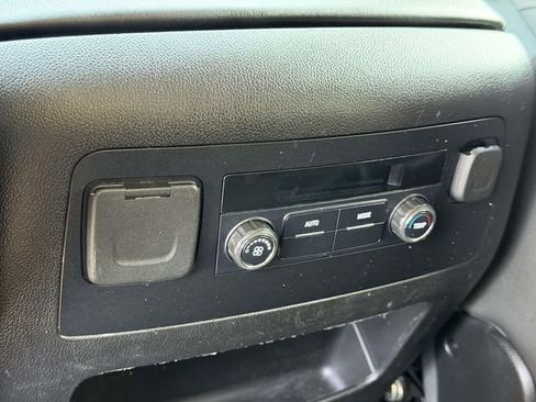 Used 2019 Chevrolet Tahoe LT image 13