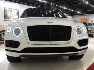 Used 2018 Bentley Bentayga AWD/4WD video 2