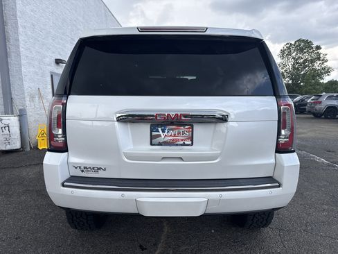 Used 2019 GMC Yukon Denali w/ Denali Ultimate Package AWD/4WD image 6