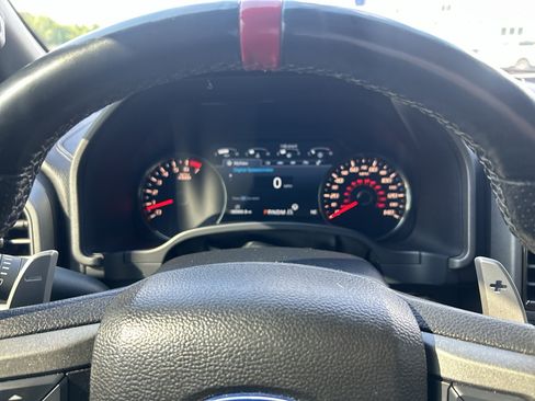 Used 2018 Ford F150 Raptor w/ Equipment Group 802A Luxury AWD/4WD image 15