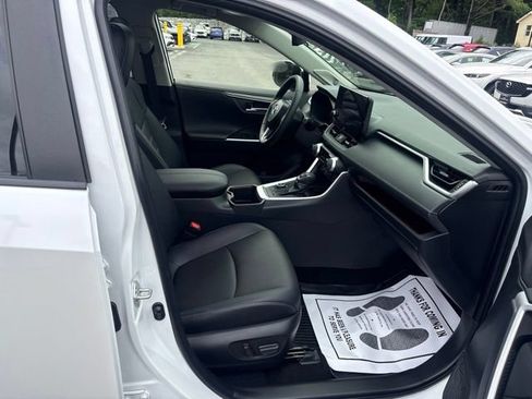 Used 2025 Toyota RAV4 Limited w/ Advanced Technology Package AWD/4WD image 16