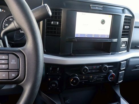 Used 2025 Ford F250 XLT image 21