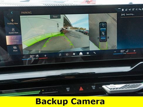 Used 2024 BMW 530i xDrive w/ M Sport Package image 15