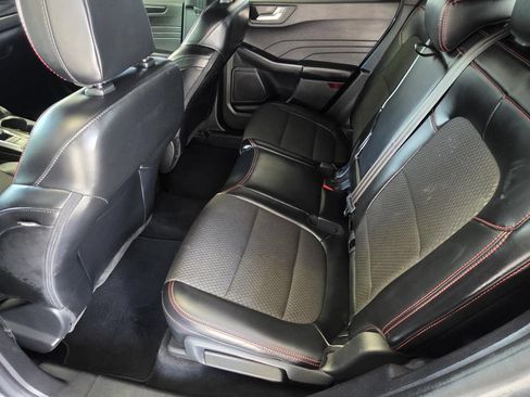 Used 2024 Ford Escape ST-Line Select w/ Tech Pack #1 AWD/4WD image 9
