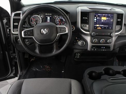 Used 2024 RAM 2500 Big Horn w/ Bed Utility Group image 10