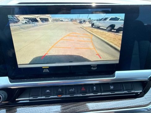 Used 2023 Chevrolet Silverado 1500 LT RWD image 26