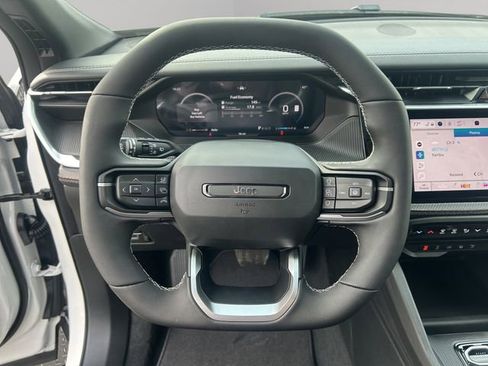 New 2026 Jeep Cherokee Overland image 10