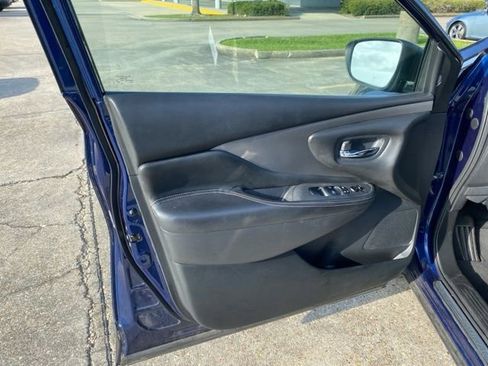 Used 2020 Nissan Murano S w/ Technology Package image 14