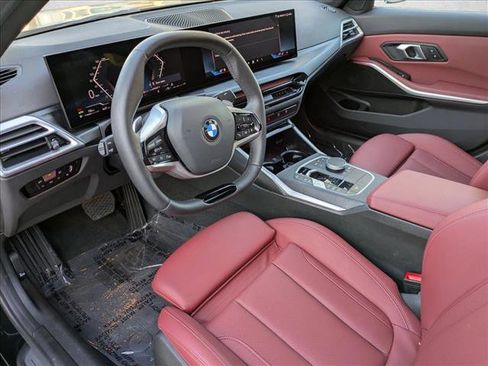 Used 2025 BMW 330i Sedan w/ Convenience Package image 10