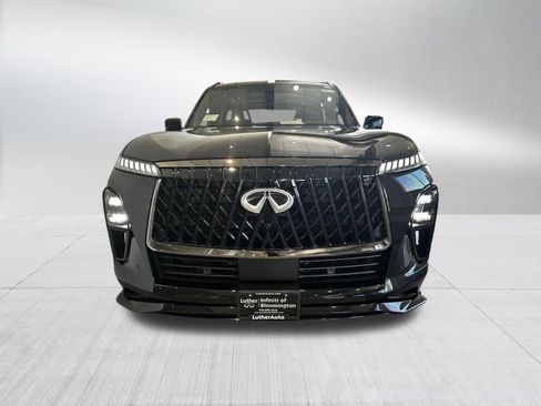 New 2026 INFINITI QX80 4WD image 3