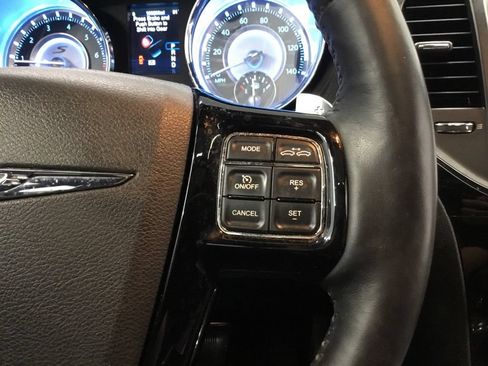 Used 2013 Chrysler 300 S w/ Luxury Group AWD/4WD image 34