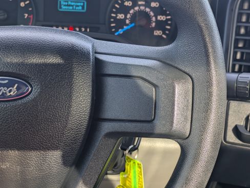 Used 2016 Ford F150 XL image 21