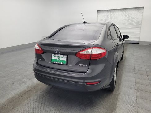 Used 2019 Ford Fiesta SE image 7