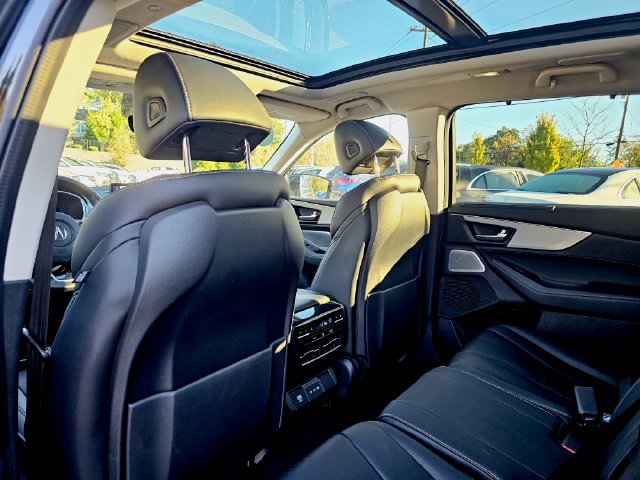 Used 2025 Acura MDX w/ Technology Package AWD/4WD image 27