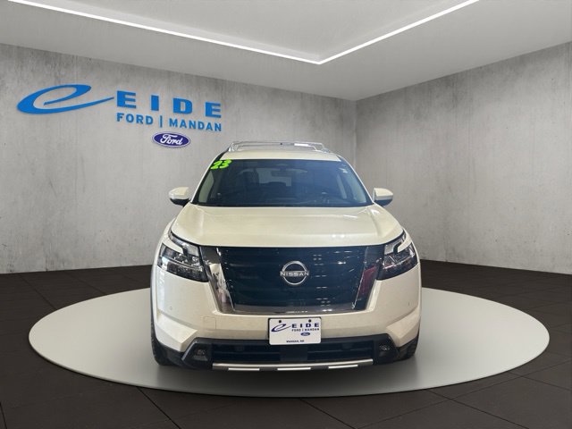 Used 2023 Nissan Pathfinder SL AWD/4WD image 7