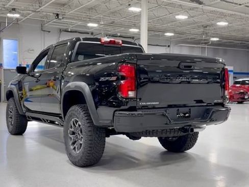 New 2026 Chevrolet Colorado ZR2 w/ Technology Package image 11